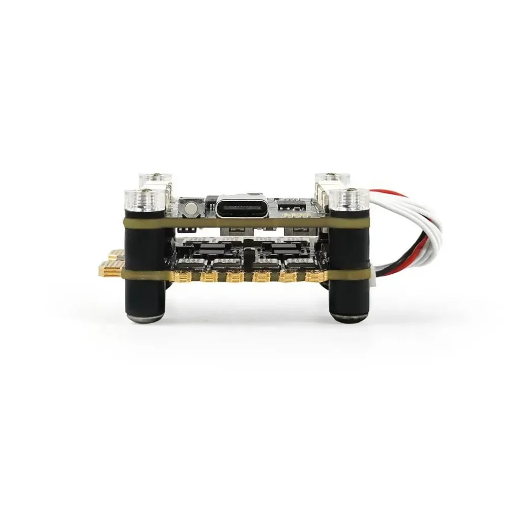 GEPRC TAKER F722 BL32 Pilha 70A Controlador de vuelo Unidad de aire Conecte 3-6S LiPo 9V2.5A 5V3A BEC FPV