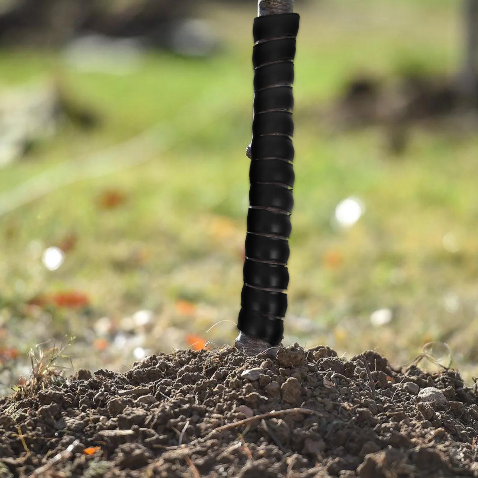 

4pcs Spiral Tree Guard Flexible Trunk Protector For Bark Damage Squirrel Barrier Outdoor Indoor Use Tree Wraps Protection Winter