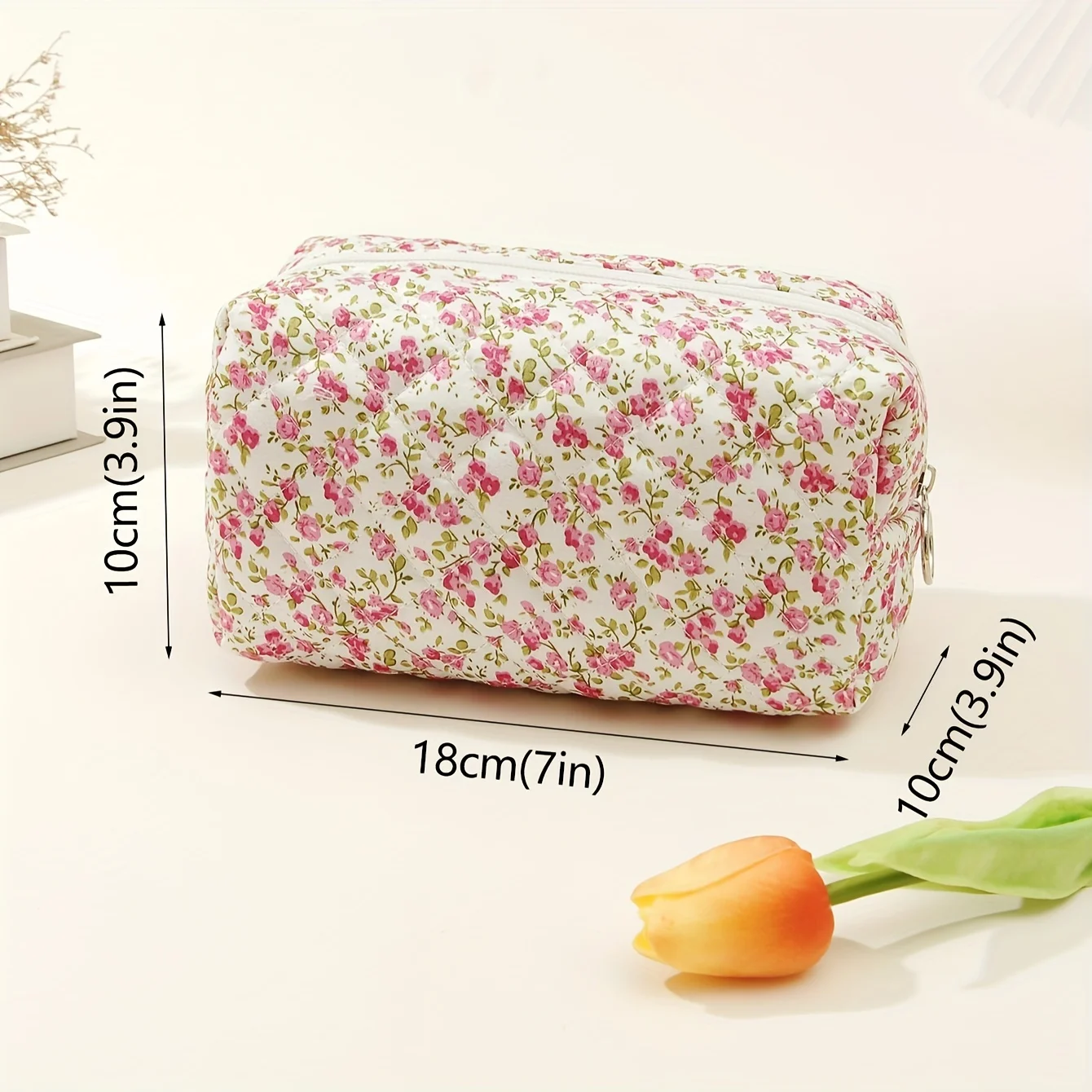 Quilted Makeup Bag Floral Cosmetic Bag Aesthetic Cute Travel Toiletry Bag Organizer cotton Makeup Brushes Storage Bag