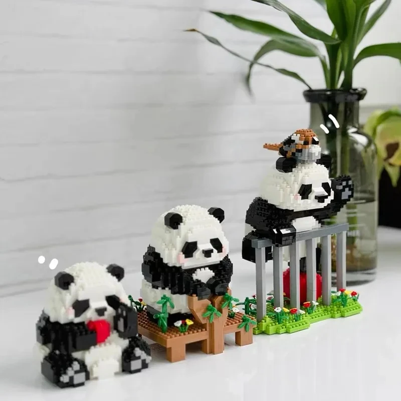 Lovely Panda Micro Building Blocks Kawaii Ailuropoda melanoleuca Animal Zoo Mini Bricks Home Decoration Toys For Children