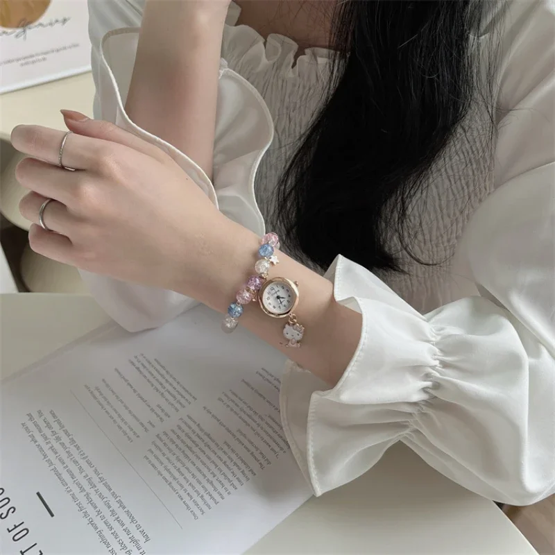 Nuevo reloj de cuarzo de lujo para mujer, tendencia clásica simple y sencilla, retro, redondo, elegante, pequeño reloj de oro para mujer, regalo de cumpleaños