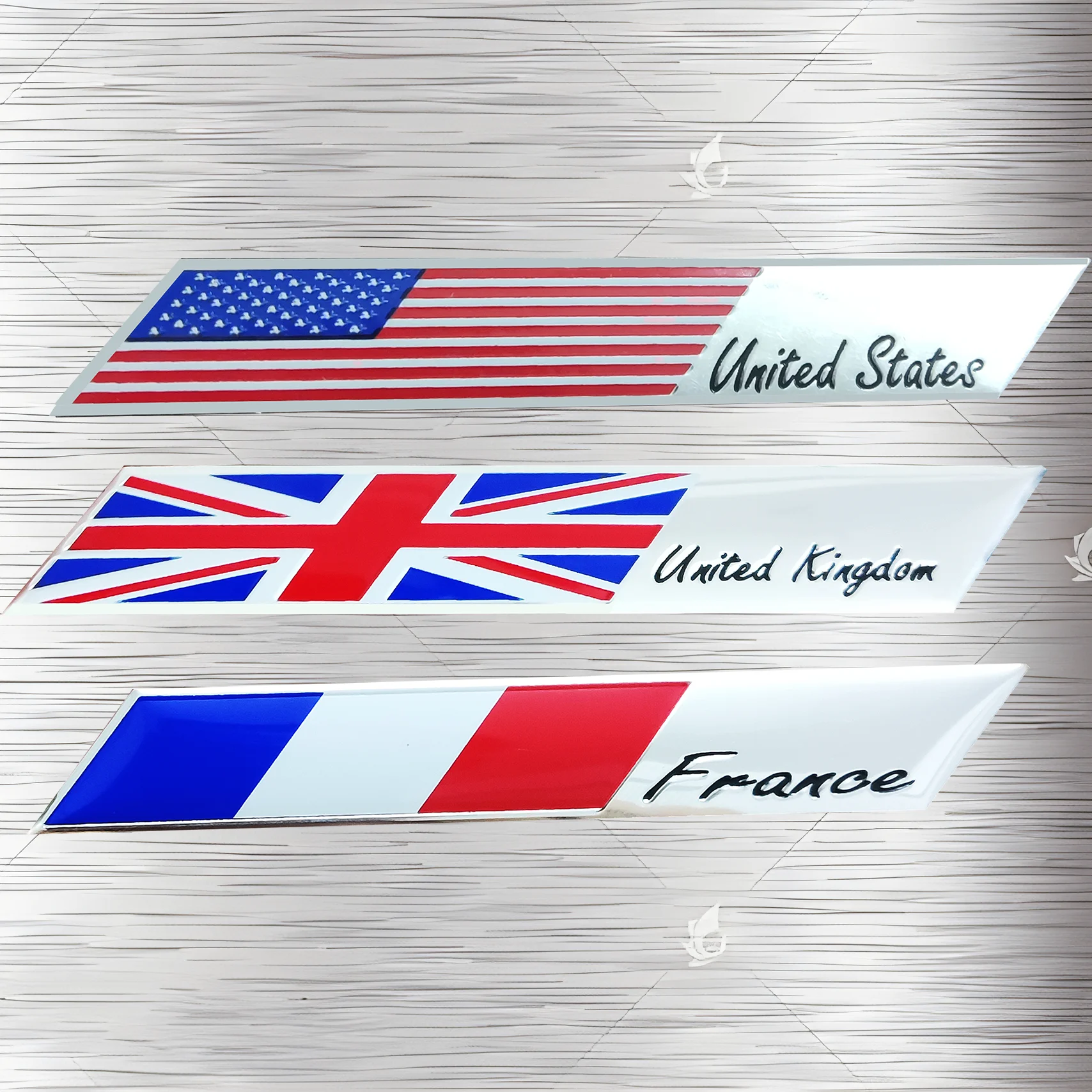 Aluminum car stickers of the US flag, the French flag and the British flag are suitable for cars motorcycles bicycles suitcases