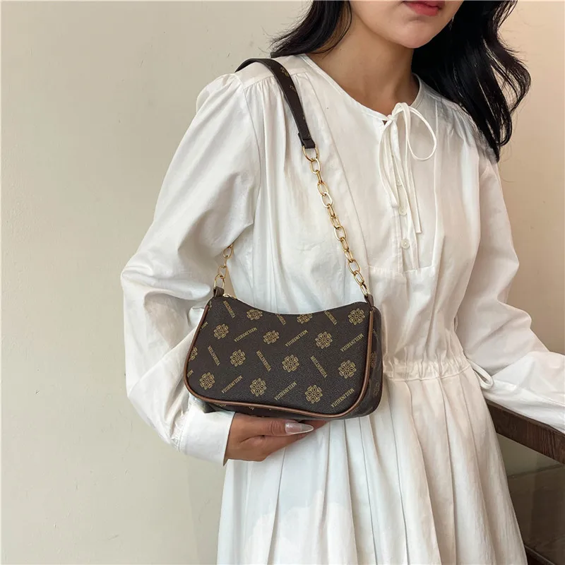 Western-style printed bag for women 2024 summer new European and American retro shoulder bag niche design underarm pillow bag