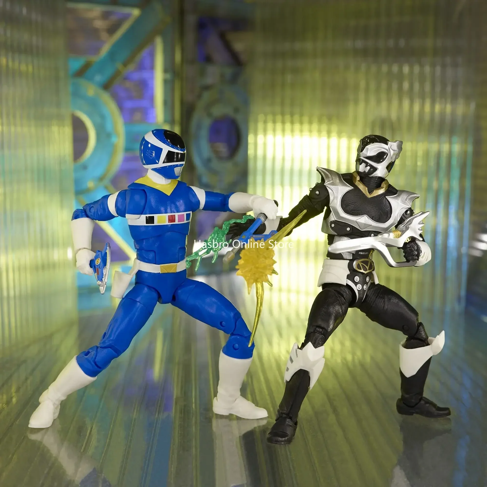 Coleção Hasbro Power Rangers Lightning no espaço Blue Ranger vs. Silver Psycho Ranger 2 pacotes de brinquedos de bonecos de ação de 6 polegadas F2047