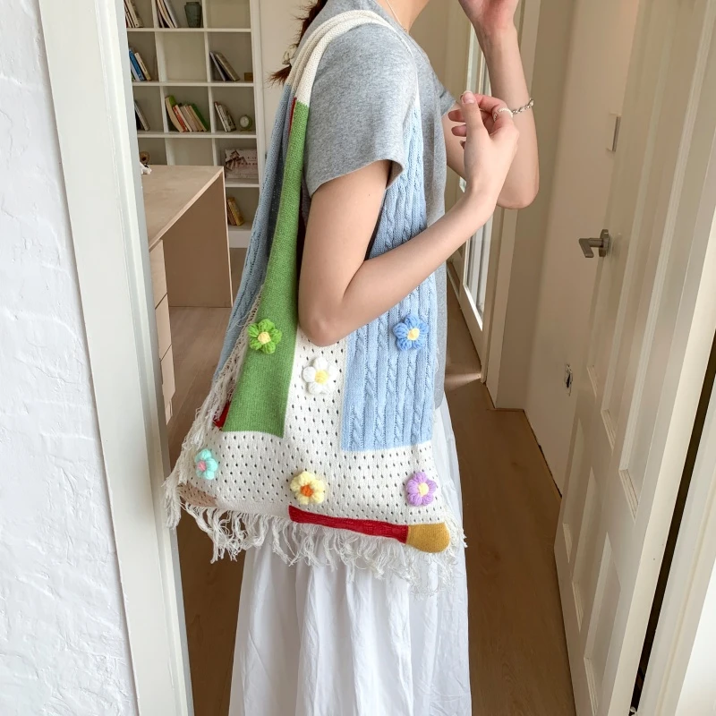 

Summer 3D Flower Decor Crochet Women's Tote Bag Hot Sale Fringe Casual Aesthetic Handbag Color Block Knitted Youth Shoulder Bags