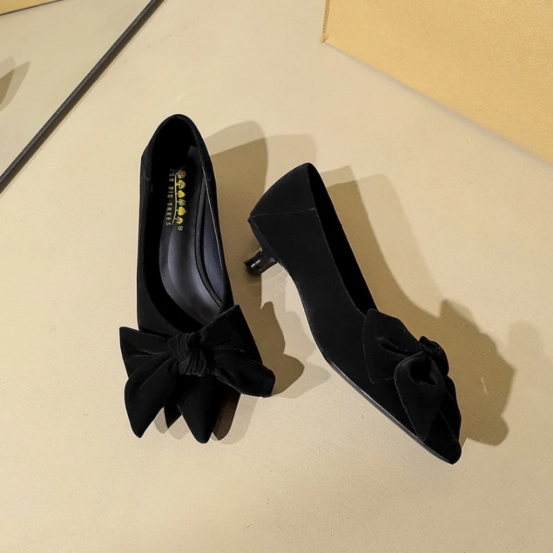 2377-H106 Black