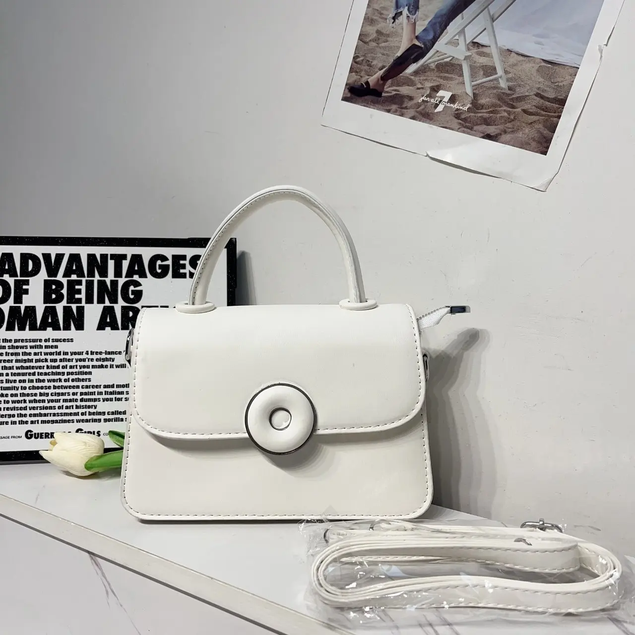 حقيبة كتف كلاسيكية أنيقة للنساء من الجلد بتصميم كلاسيكي حقيبة يد كروس فاخرة للأسلوب اليومي الحديث