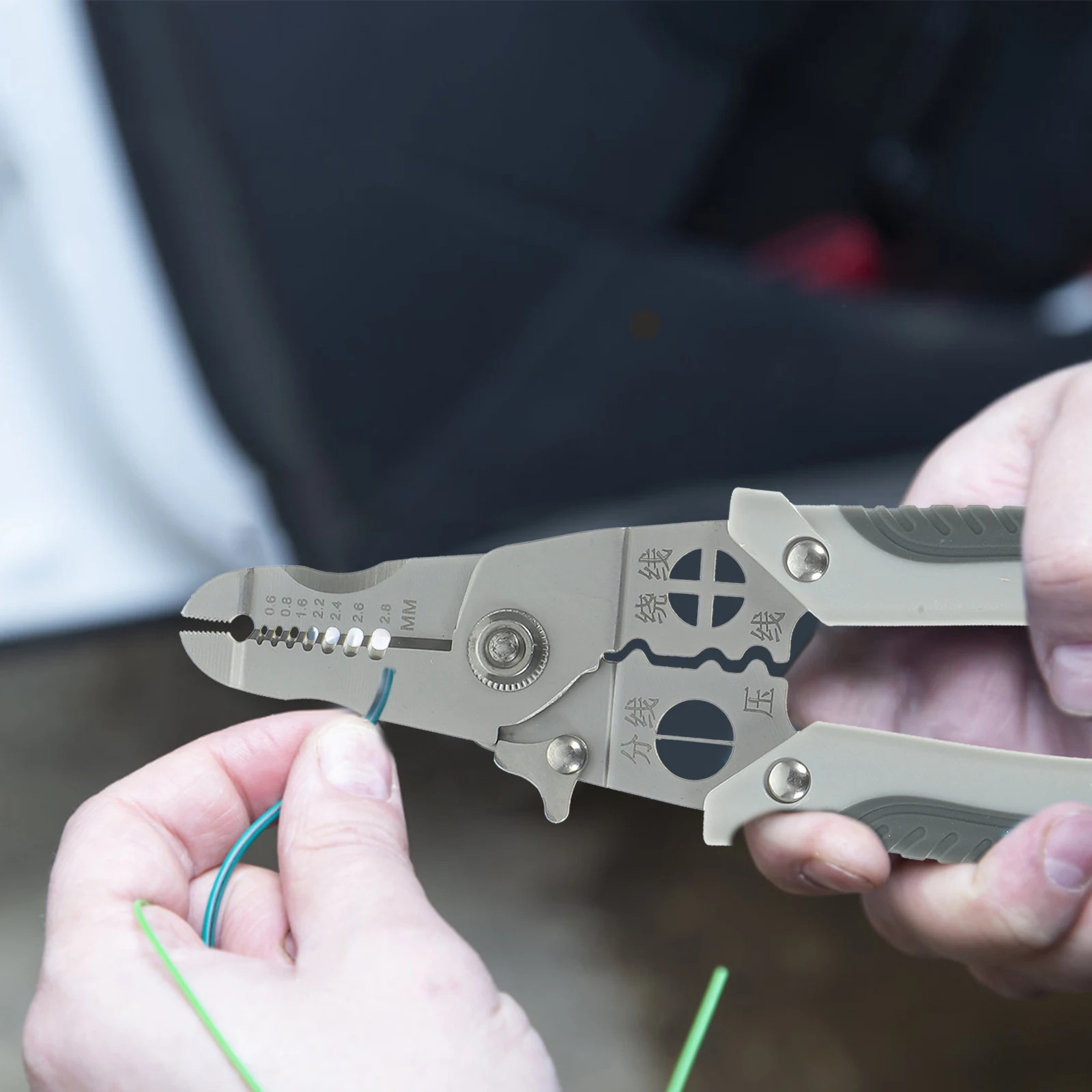 

Wire Stripper Pliers Stainless Steel Electrician Tool Silver Gray Cable Cutter Crimper Versatile Design for DIY