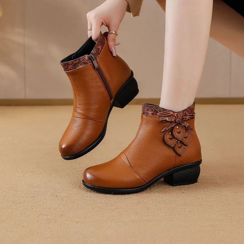 

Retro 2025 Geunine leather Boots Mom Warm Cotton Shoes Rubber Winter boots platform heels botines de mujer