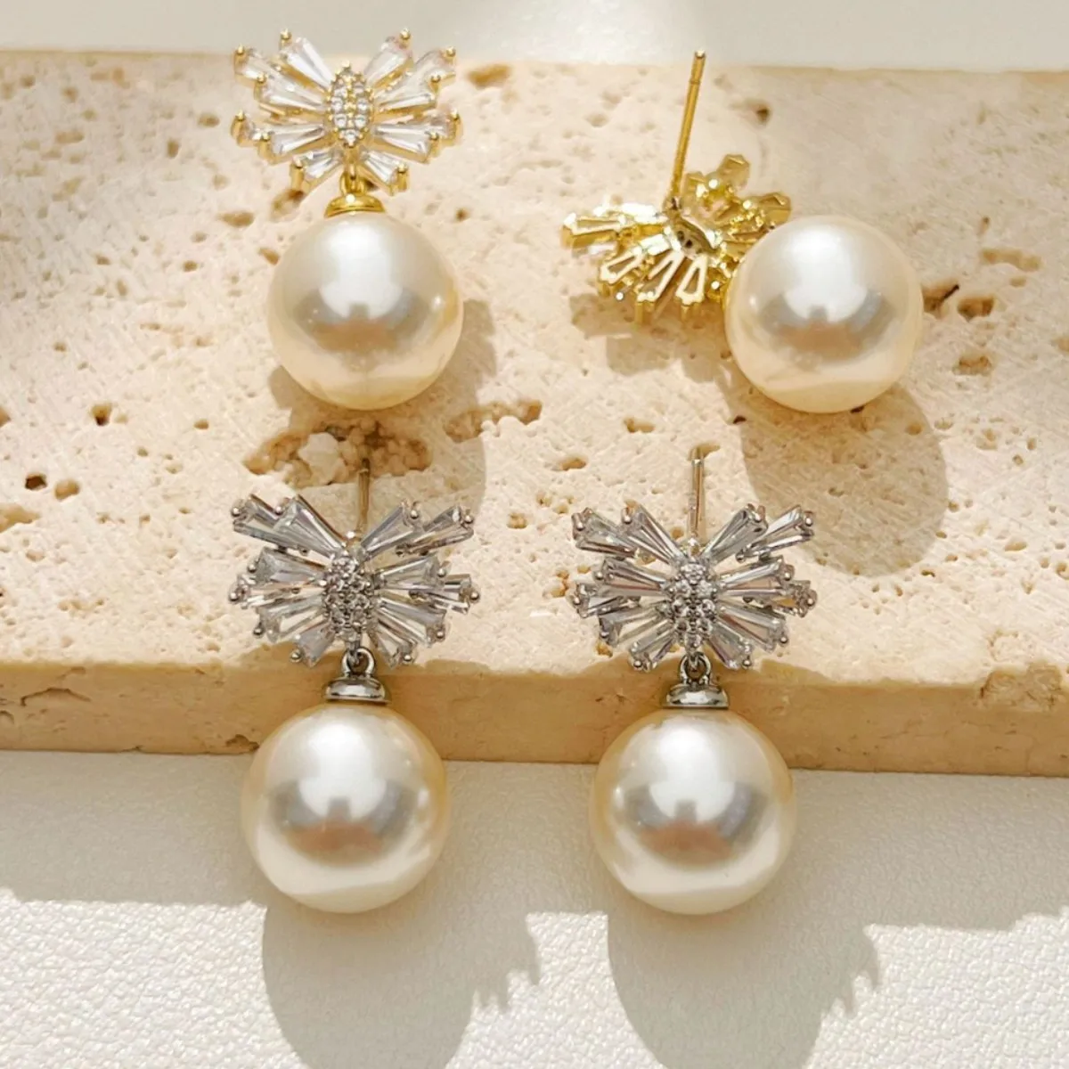 High-end Butterfly Zircon Pearl Earrings, Light Luxury Versatile Niche Delicate Ear Jewelry for Women