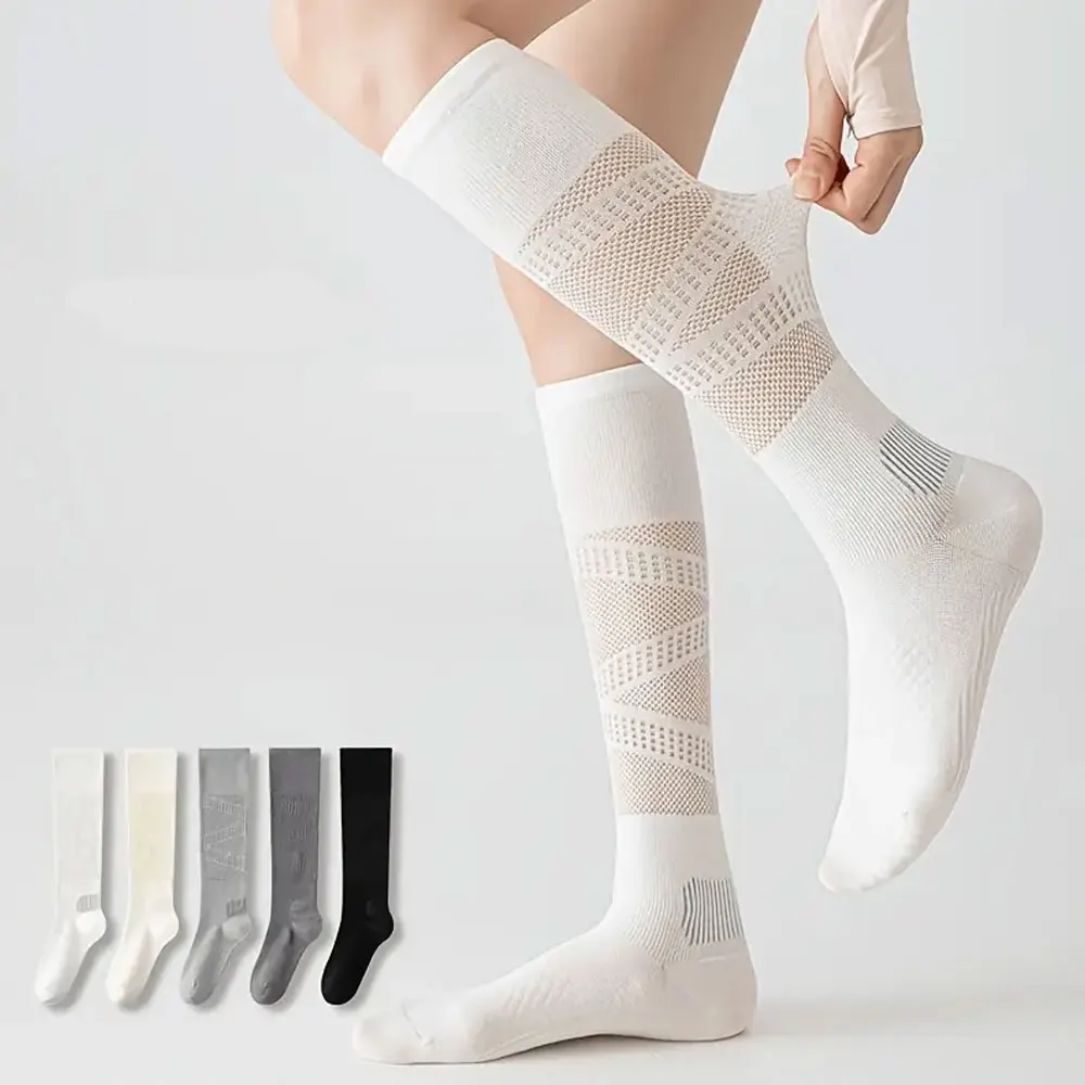 1 Paar atmungsaktive, kniehohe Kompressionssocken aus Mesh für Damen, Wadenstützsocken mit abgestufter Druckkraft, Sommer-Yoga-Lauf-Reise-Socken für Krankenschwestern, ausgehöhlte Sportsocken,