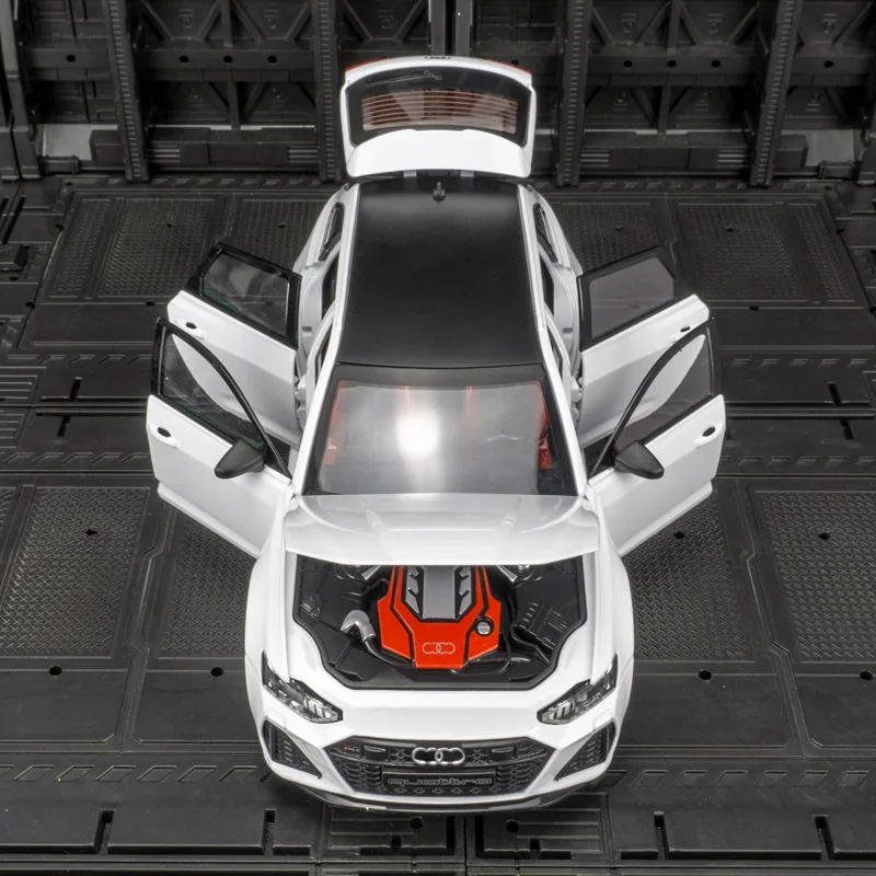 Colección de adornos de modelo de coche de aleación Audi RS6, puertas y capó de motor, el maletero se puede abrir para juguetes para niños, 1:24