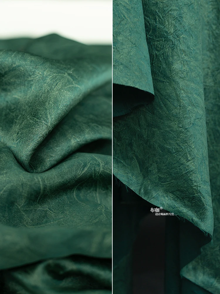 Acetate Wrinkle Fabric Dark Green Pleated Fabric Cheongsam Slip Dress Apparel Designer Diy Sewing Wholesale Fabrics By The Meter