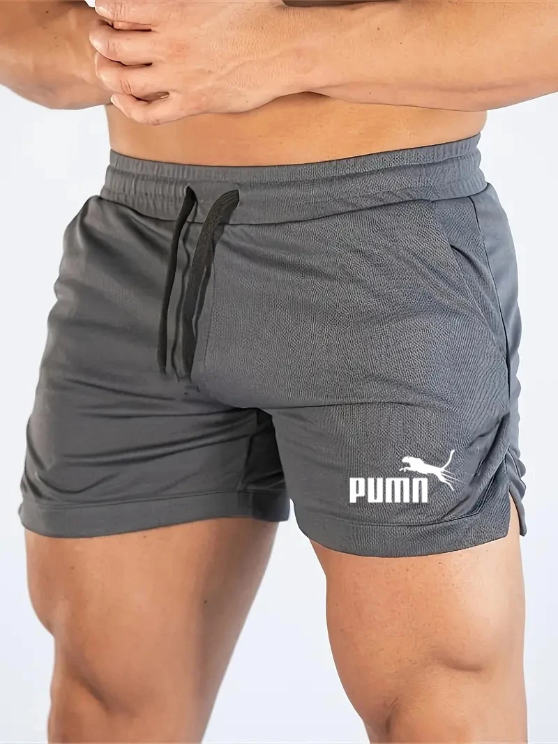 Summer Mesh Quick Drying Shorts Men's Sports Casual Shorts Men's Breathable Beach Pants Suitable for Fitness Outdoor Running