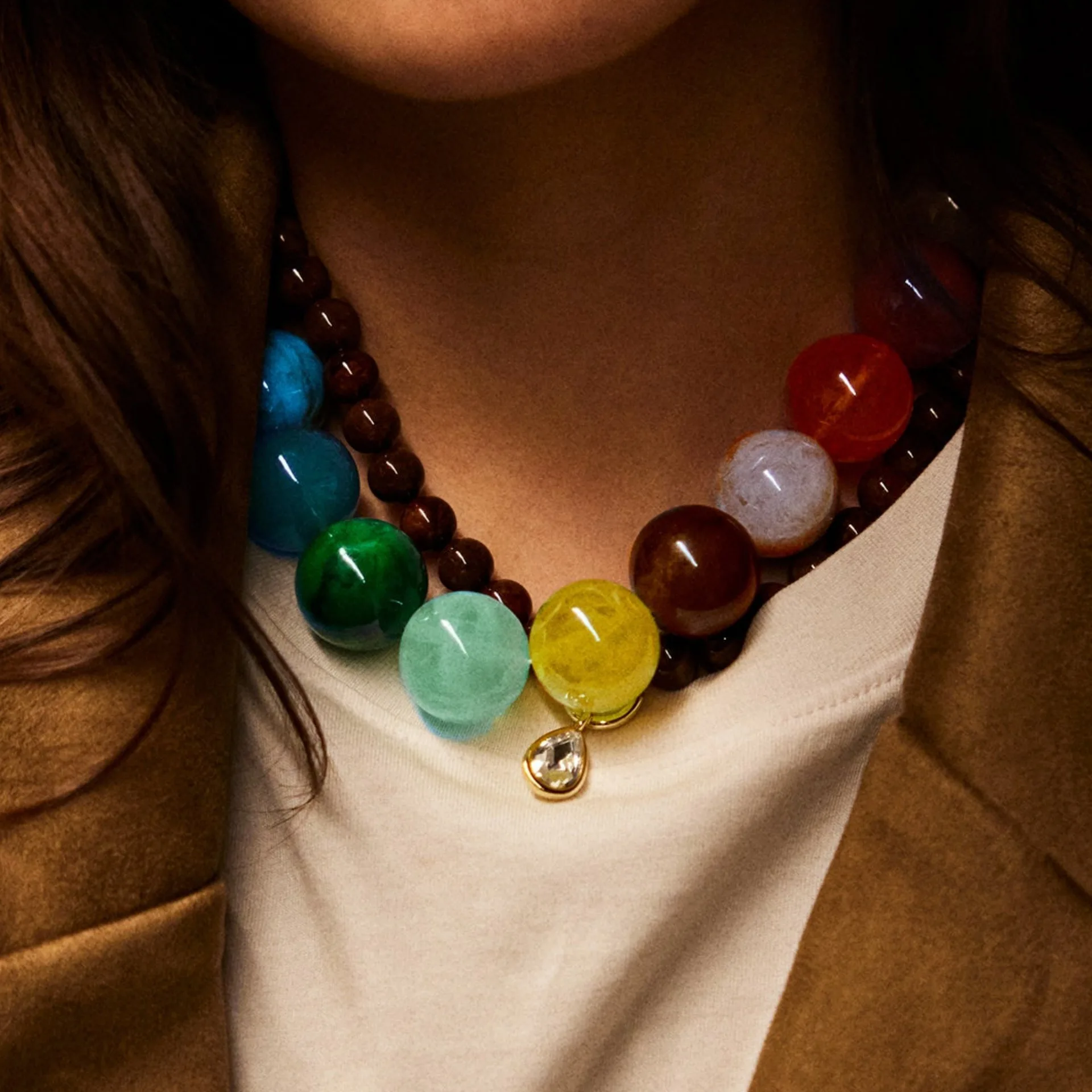 Böhmische Acryl-Chunky-Halskette mit Farbigen Runden Perlen, Wassertropfenförmigem Zirkon-Anhänger, Y2K Strand-Schmuck Geschenke