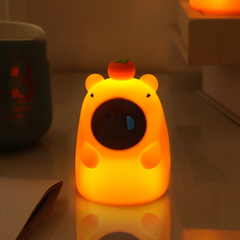 Capybara lampu malam kartun Capybara silikon, lampu suasana samping tempat tidur pengisian Usb dengan Sensor Pat tidur
