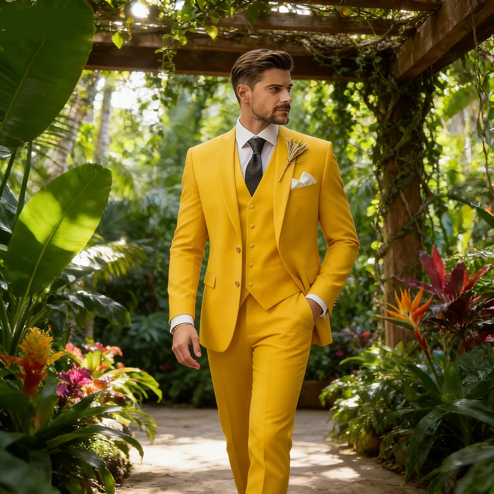 

Итальянский мужской смокинг из трех предметов, темно-синяя куртка, приталенный свадебный костюм жениха с белым жилетом и запонками с лацканами