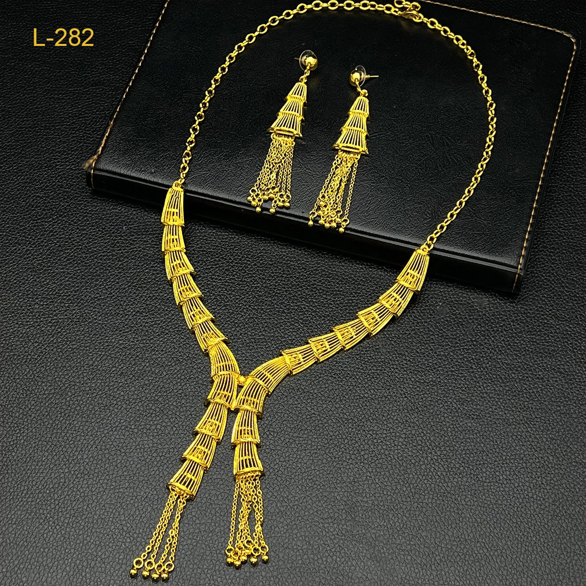 Luxury Dubai Jewelry Set For Women Long Tassel Pendant Necklace Earrings Weddings Party African Set Yellow Gold Color Accessory