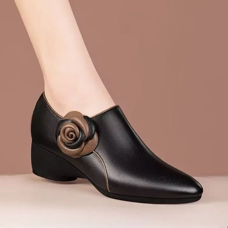 

2026 Fashion Luxury Leather Ankle Boots Womens Pointed Toe Sneakers Autumn Shoes Ladies Office Low Heels