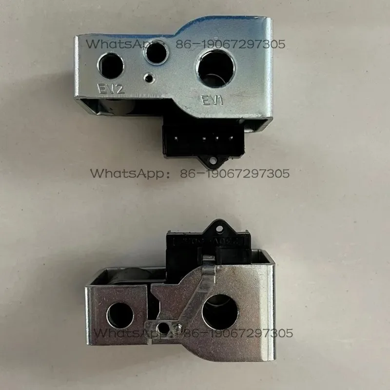 Applicable To Equipment Accessories Gas Valve Solenoid Valve  Dual  Coil  220V