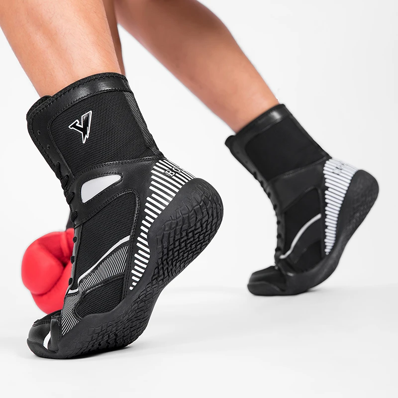 

Professional Wrestling Shoes, Men's Boxing Shoes, Lightweight Flying Shoes, Anti Slip Wrestling Sports Shoes Sizes 39-48