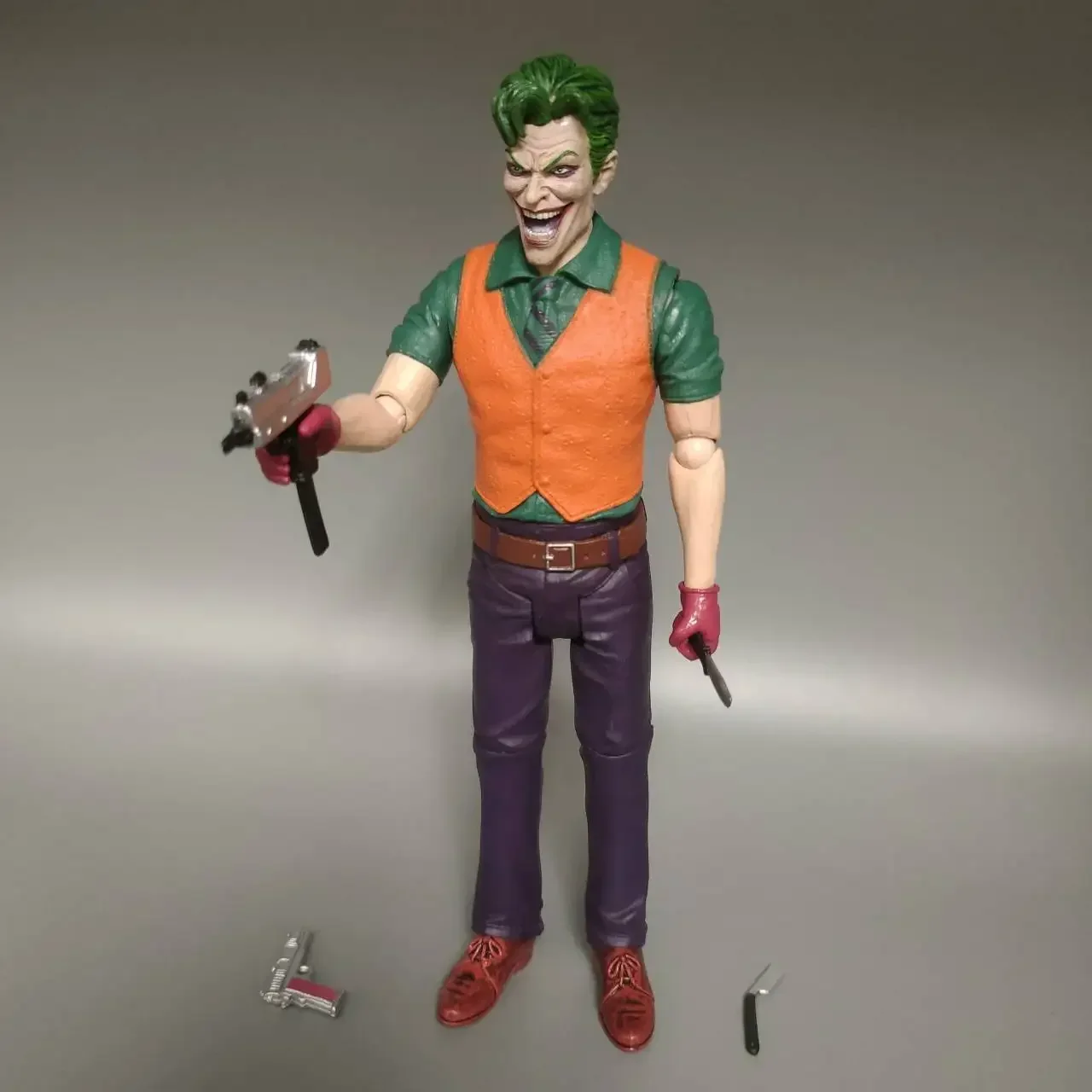 شخصية DCC Prince of Crime The Joke-Man Orange Vest