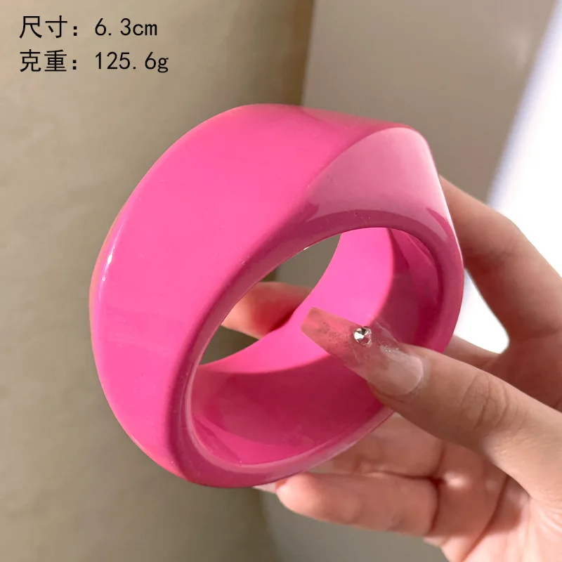 HUANZHI Romantic Pink Irregular Geometric Wide Resin Bracelet Heterotypic Personalized Charm Y2K Bangles Jewelry for Women