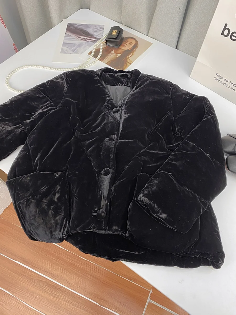 معطف شتوي دافئ للنساء من الريش والقطيفة A208، تصميم أنيق بياقة مستديرة وطول عادي