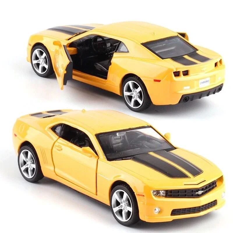 1:36 Chevrolet Camaro Classic Car Alloy Sports Car Model Diecasts Metal Toy Car Model High Simulation Collection Childrens Gift