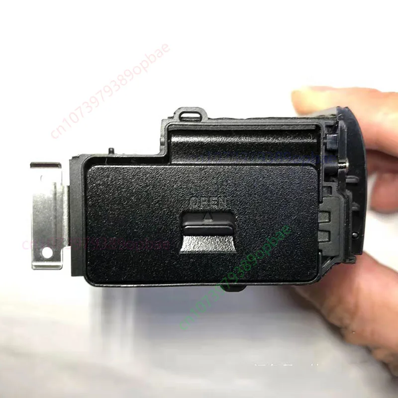 Used Black New original battery box assy with SD memory cover lid Repair Part For Fujifilm X-T3 XT3 Digital camera