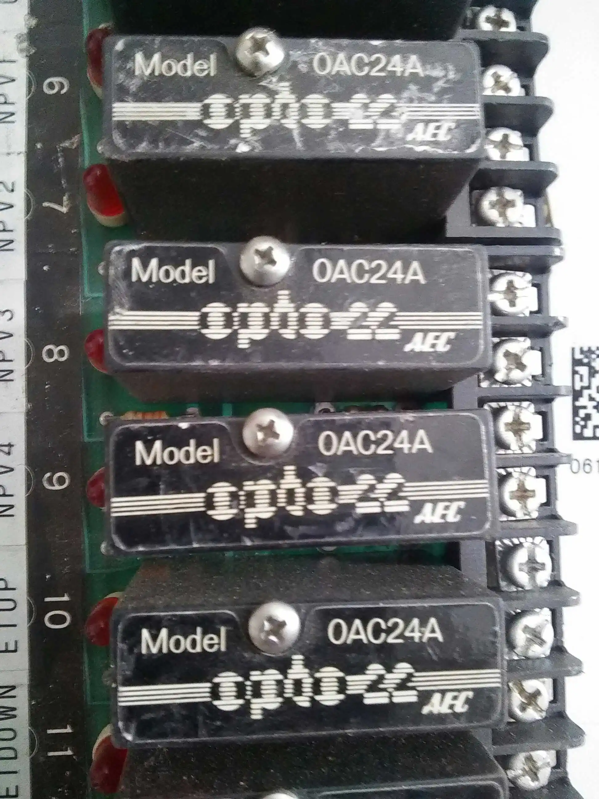 

OAC24A OPTO22 10PCS