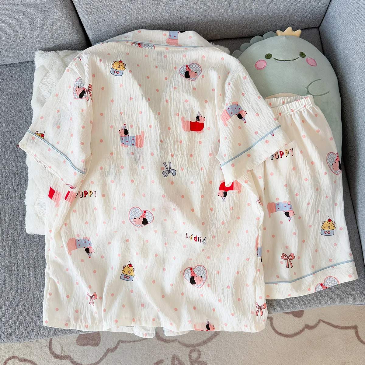Summer Pajamas for Women, Thin Style with Puppy Pattern, Short-Sleeved Shorts, Sweet and Cute, Can Be Worn Outside in Summer, Home Wear Set, Two-Piece Set