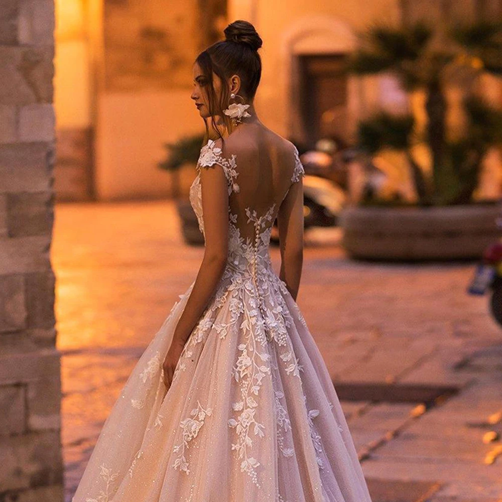 Boho Backless Lace Wedding Dresses Off Shoulder Appliques Flowers Summer Wedding Gowns Romantic Vestido De Novia Customized