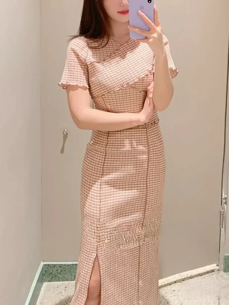 Kuzuwata 2024 Summer Short Sleeve V-Neck Vestido Feminino Spliced Plaid Slim Fit Robe Japanese Split Stretch Commuter Long Dress