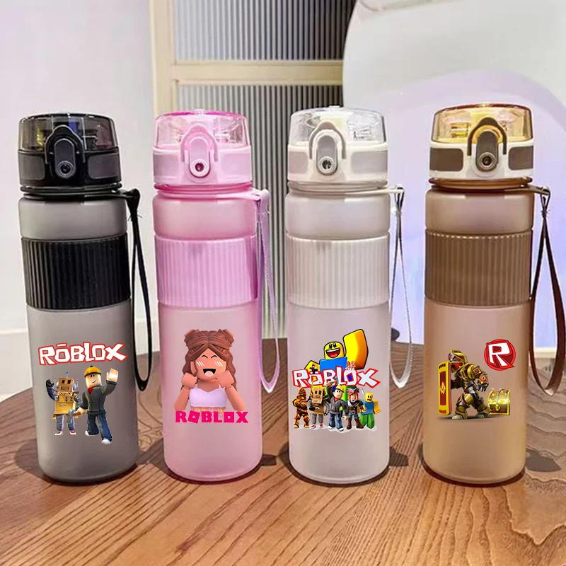

550 мл спортивная бутылка для воды Roblox большой емкости, мотивационные герметичные портативные многоразовые пластиковые стаканчики, уличные дорожные кувшины для спортзала