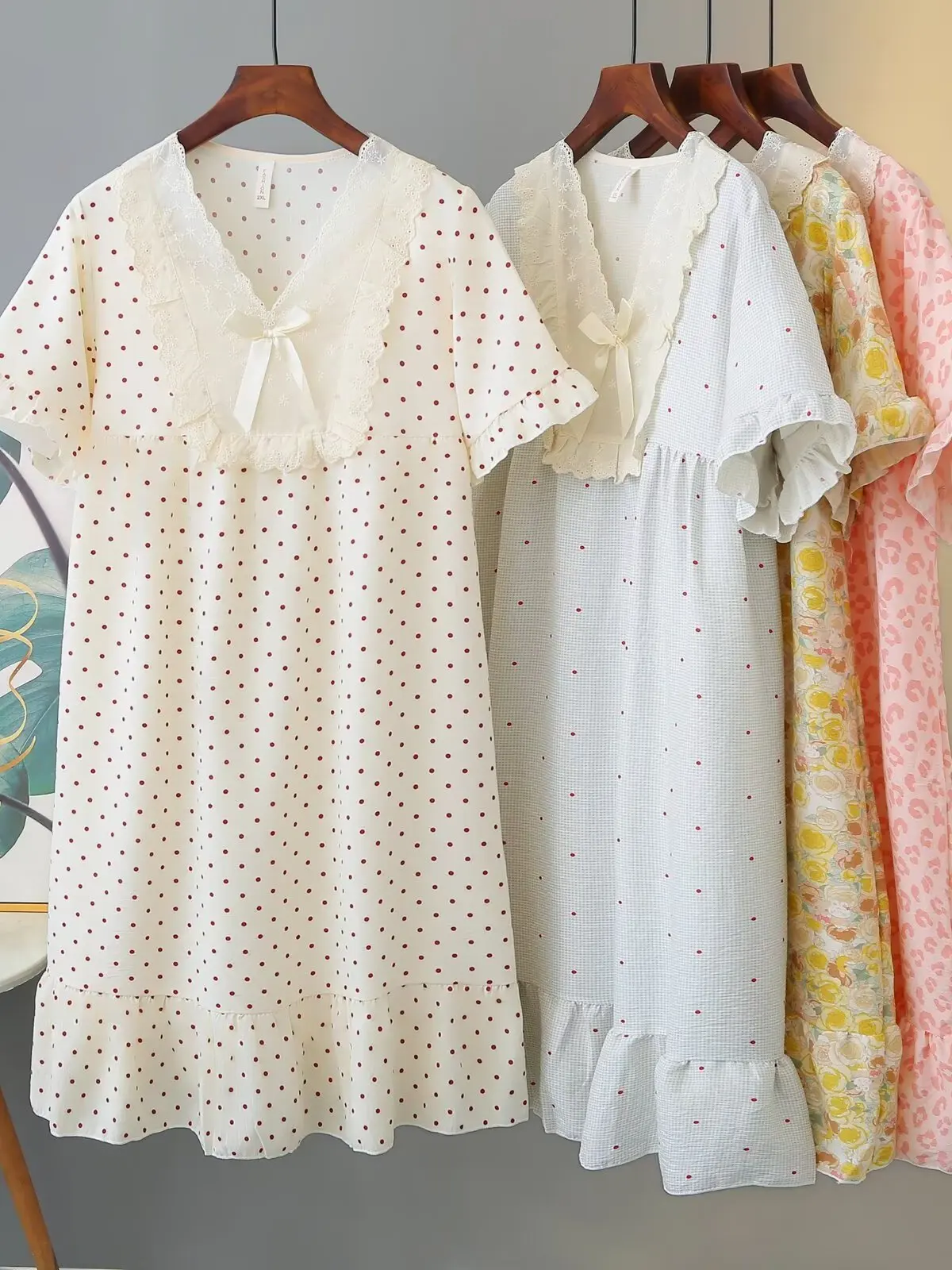

plus Size Summer Lace Sleep Dress Short Sleeve V-Neck Knot Home Clothes Sweet Polka Dot Print Casual Comfortable