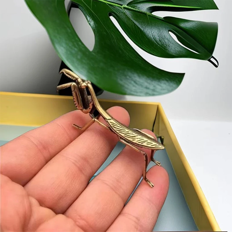 Alloy Mantis Miniature Ornament Tea Pet Antique Solid Insect Figurine Desk Decoration Craft Accessories Vintage Flowerpot Decor