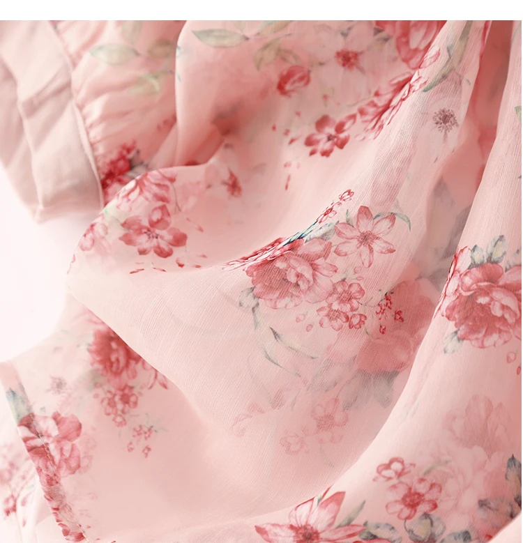 เสื้อเชิ้ตลายดอกไม้สีชมพูบางเบาสำหรับฤดูใบไม้ผลิและฤดูร้อน เสื้อผู้หญิงติดกระดุมผ่าหน้า คอวี แขนทรงกระบอก สไตล์ลำลองหลวมๆ แบบโบฮีเมียน