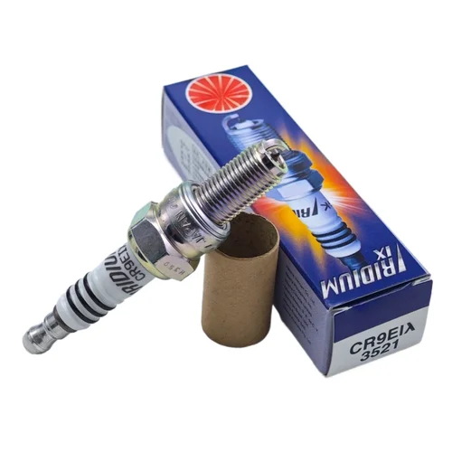 Imagen 2 del producto 4 Uds CR9EIX 3521 bujía de iridio para motocicleta CB400 CBR VTR RZR XP900 XP1000 XP 900 para SUZUKI GSXR CR9EIA-9 IU27 5448