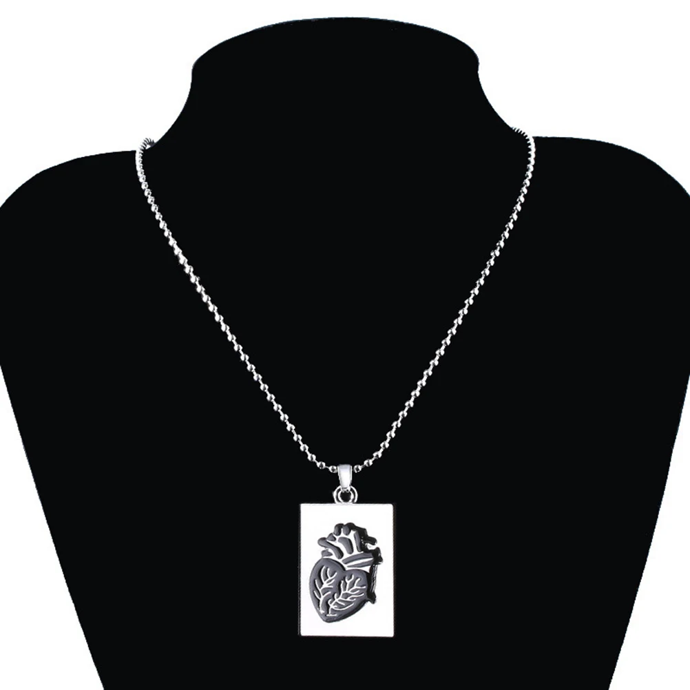 

2Pcs Couples Necklace Unique Heart Pendant Necklace for Valentine Jewelry Gift Lovers Popular Neck Accessories