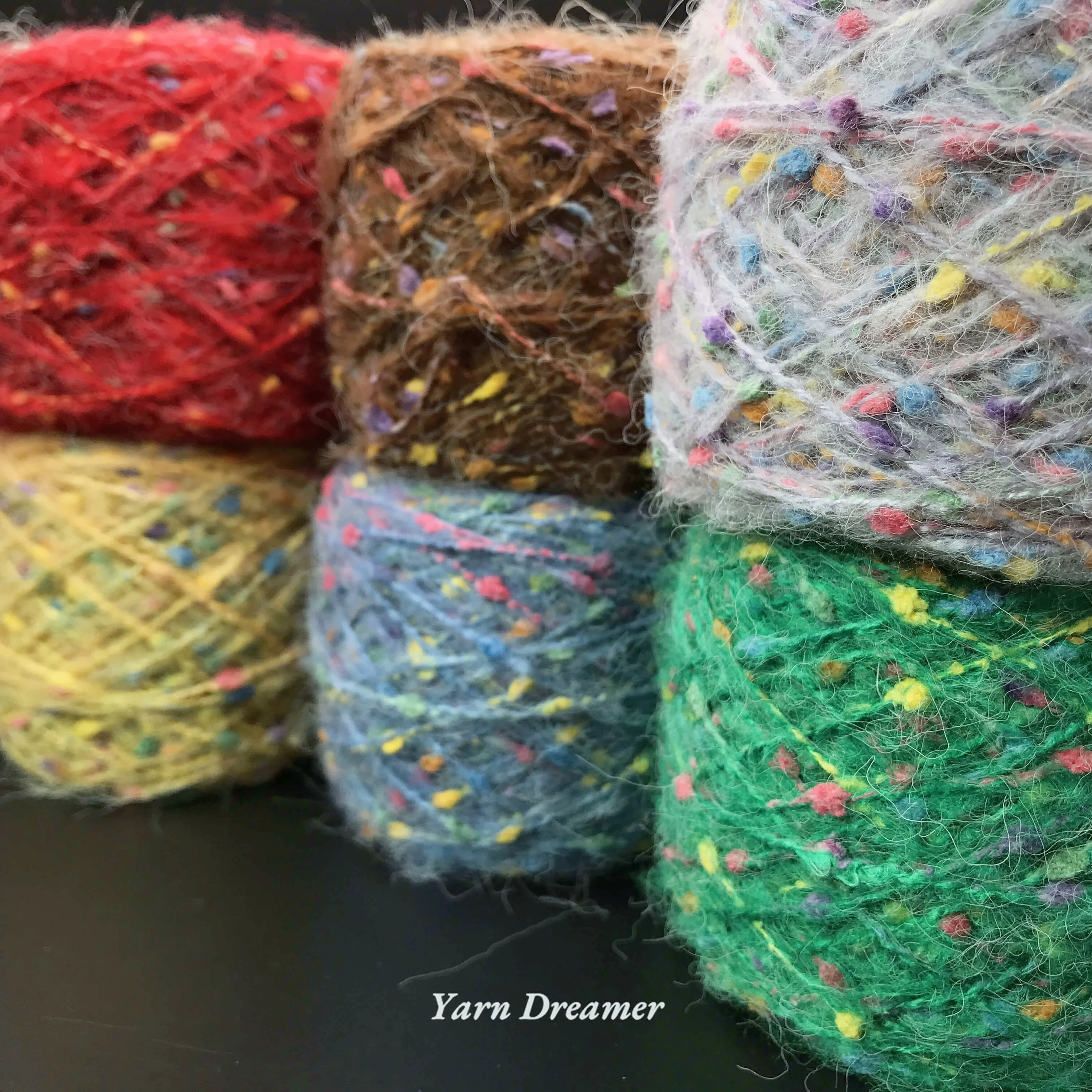 

Mohair Crochet Yarn with Flecks Colorful Fancy Fluffy Yarn for Knitting Slub Confetti Yarns for Crocheting