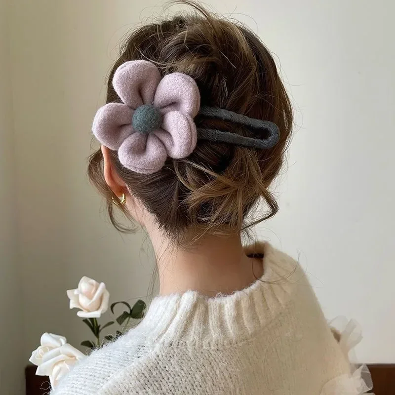 1PC Autumn Winter Plush Flower Hair Claw Women Chic Duckbill Clip Hairpin Back Head Hair Clips Hair Accessories for Girls