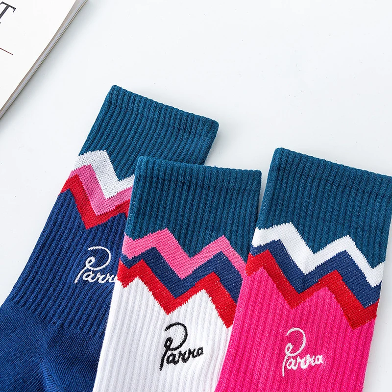 3 Paare/Box Socken Herren Herbst Mode Skateboard Sport Brief Stickerei Liebhaber Weiß/Rot/Blau Trend Hip Hop Baumwolle socken – Detail 15