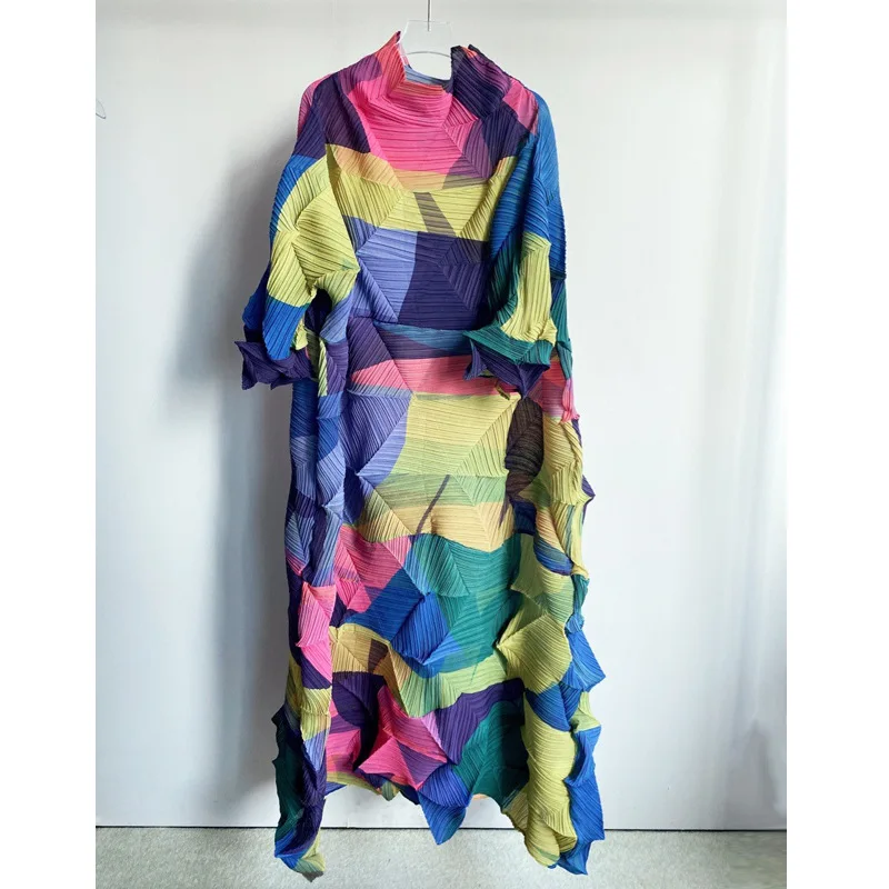 

Miyake pleated printed diamond dress 2022 summer loose thin Western style casual vintage fashion slim skirt for women