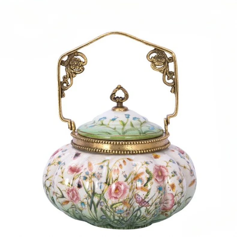 &c Vintage Hand-Painted Floral Pattern Pumpkin Shaped Porcelain Tea Caddy Ornament with Gold Handle and Lid for Luxury Home