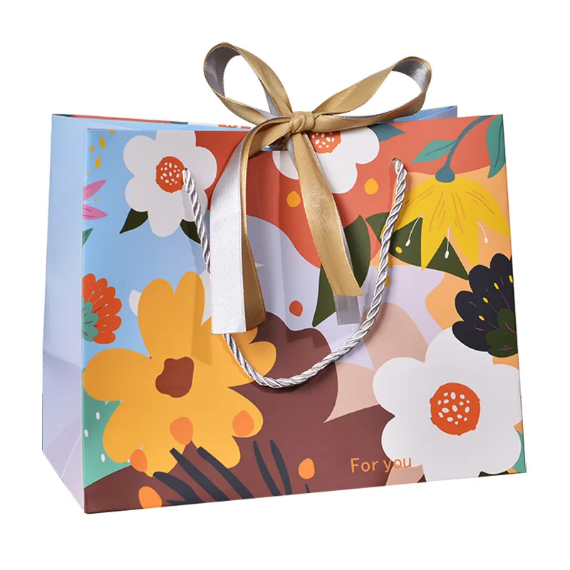 

Mori Flower and Bird Gifts Small Fresh Portable Paper Bag with Ribbon