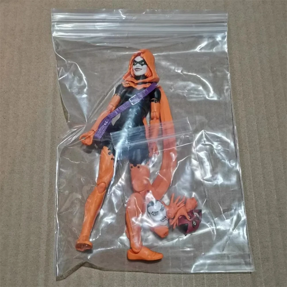 

Hasbro Marvel комическая версия Хэллоуин Hallows' EVE 6-дюймовые оригинальные оптовые товары имеют дефекты модель куклы фигурку подарок на день рождения