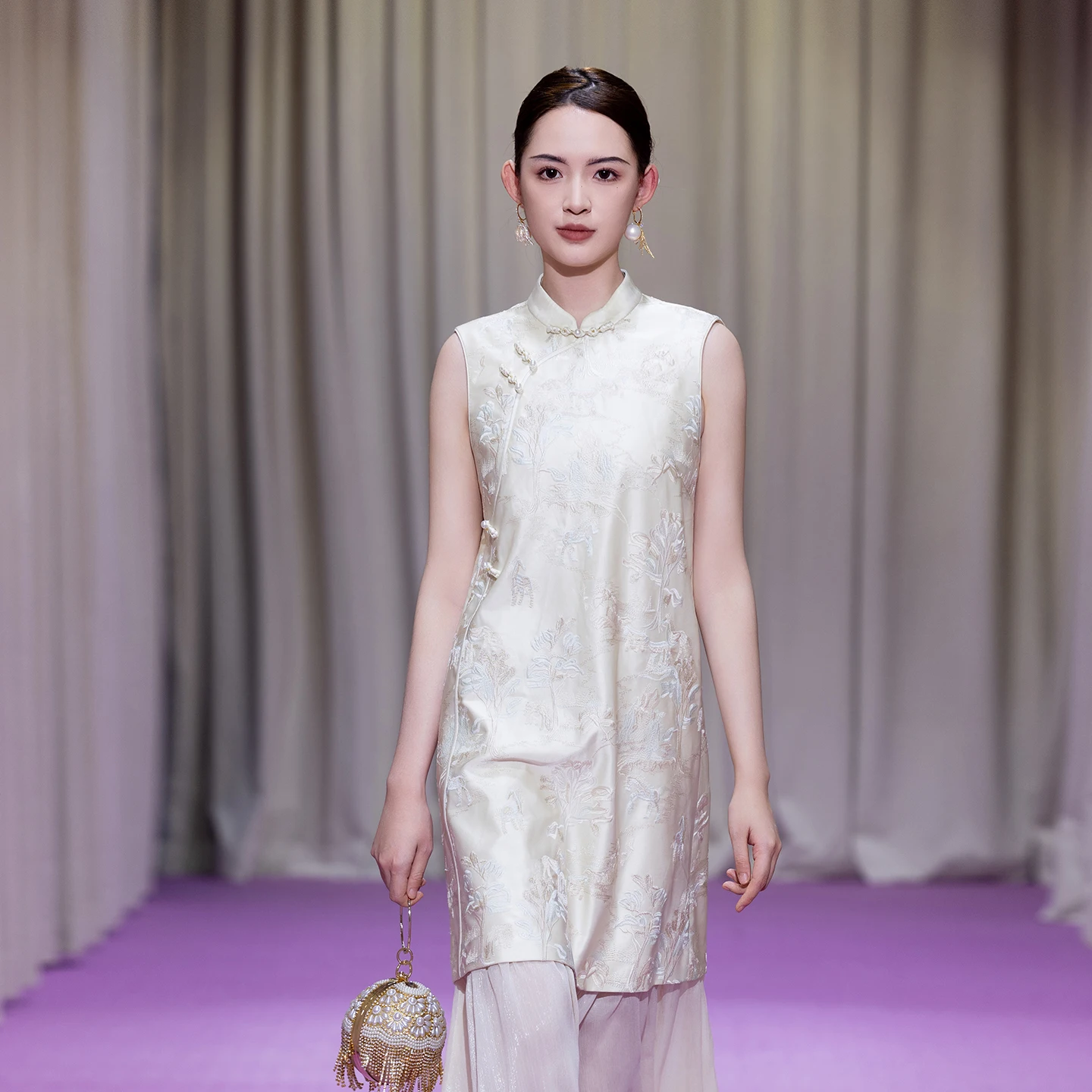 

New Chinese Style Women's Dress Buttoned Sleeveless Qipao Daily Wear Luxury Feel Polyester Fiber Mid-Length Midi Skirt