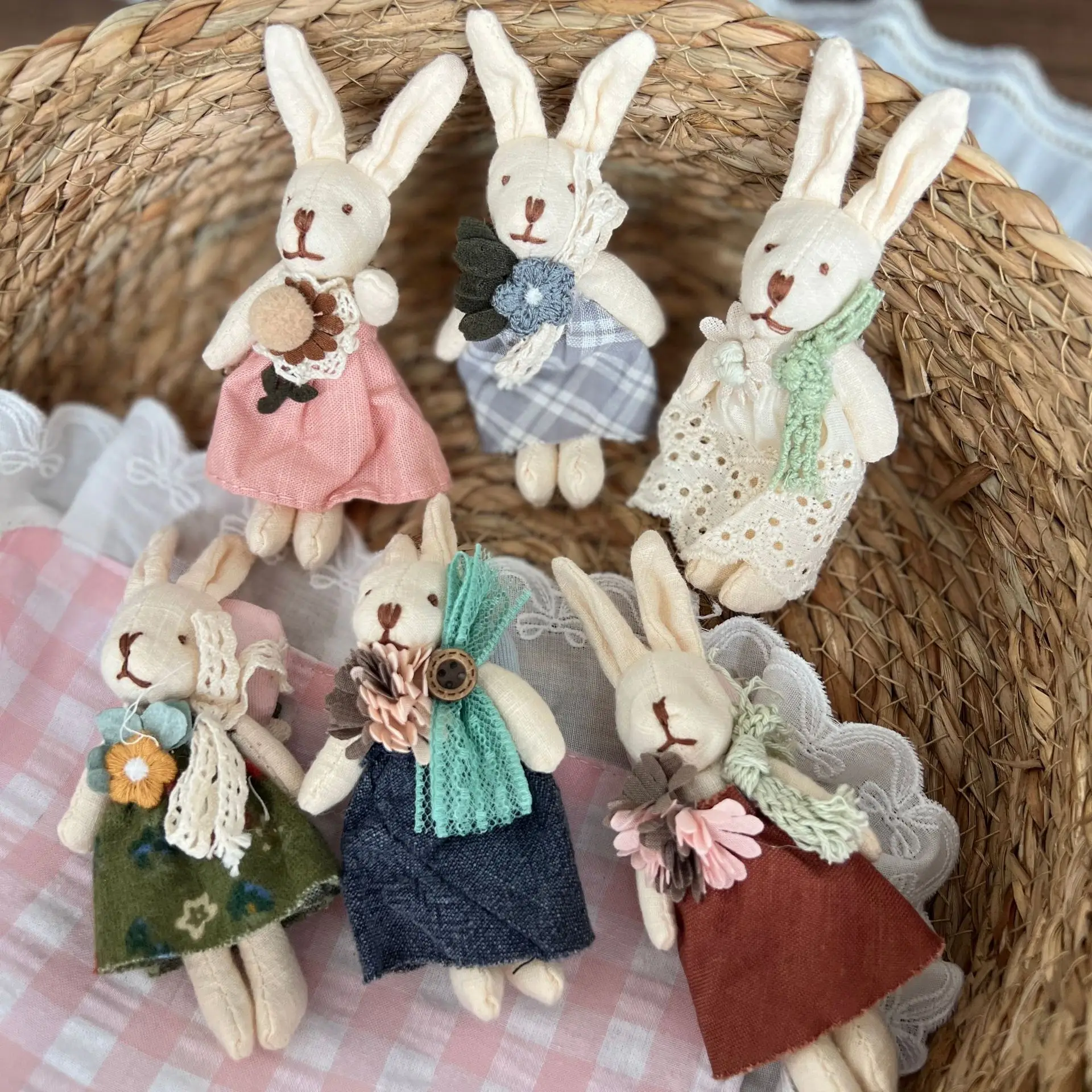 Bunny Brooch Stuffed Natural Cotton Linen Japanese Cute Premium Durable Lightweight Handmade DIY Clothing Bag Embellishment