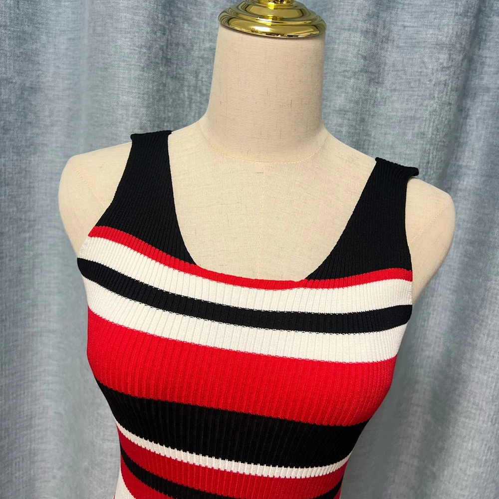 YuooMuoo شيك موضة مثير حزمة الوركين محبوك فستان قصير 2026 جديد الصيف المشارب أكمام Bodycon تانك فستان حفلة Vestidos